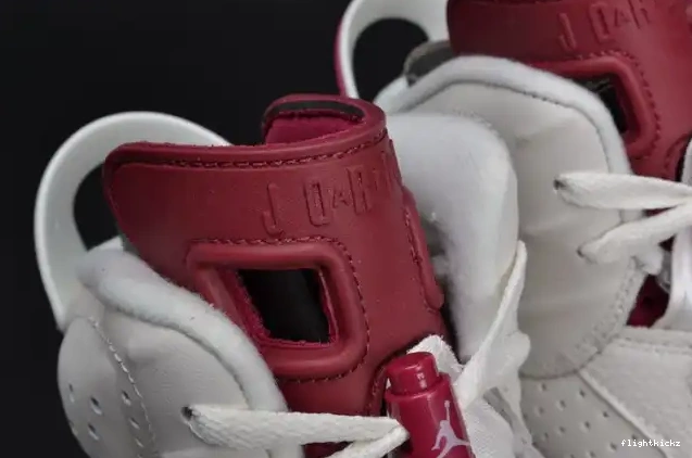 white Retro Maroon Jordan Air 6 384664-116 0629